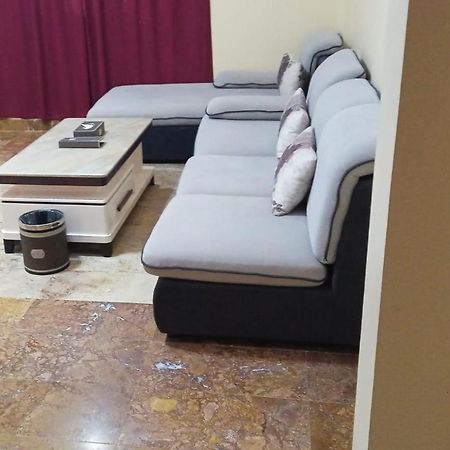 Farah Hotel Apartment مسقط المظهر الخارجي الصورة