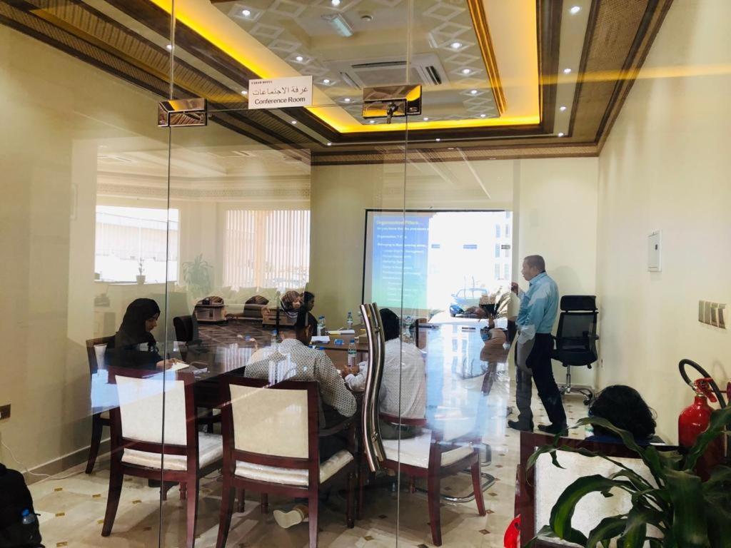 Farah Hotel Apartment مسقط المظهر الخارجي الصورة